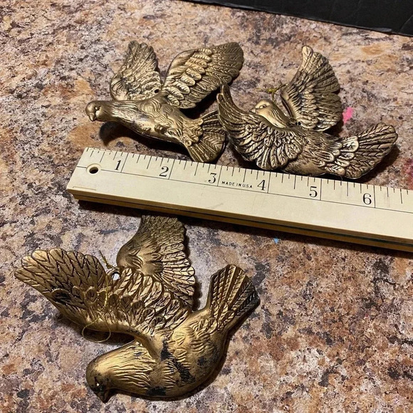 3 Pieces Lot of Metal Seagulls Ornaments - Picture 2 of 4